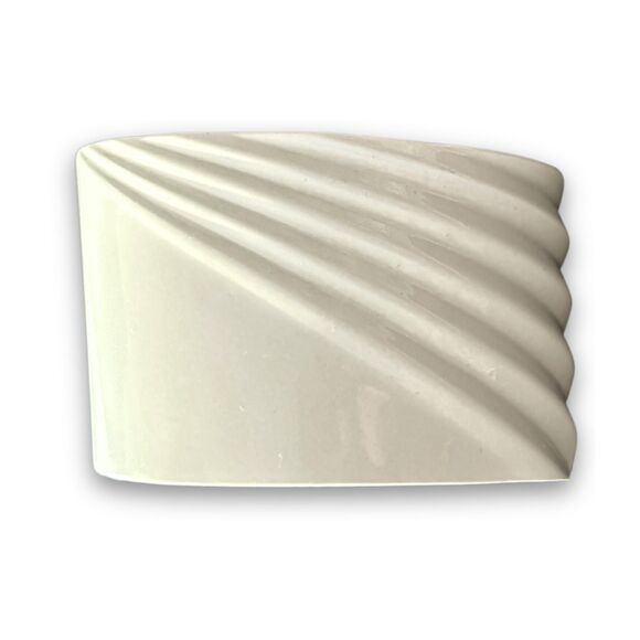 Vintage Avon 1987 Seaside Cuff Bracelet Enamel White Iridescence | Sz. S - NIB - Picture 3 of 3